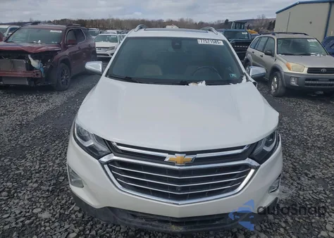 2021 Chevrolet Equinox Premier z USA, uszkodzony, nr VIN 3GNAXXEV4MS142001